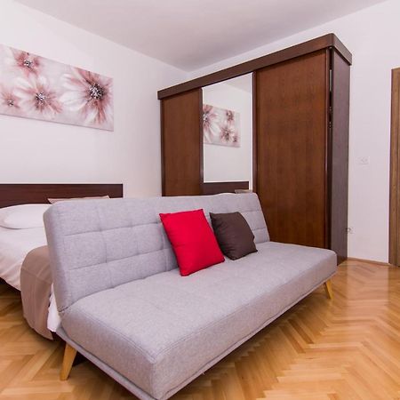 Apartmani Mlacic Donji Okrug  المظهر الخارجي الصورة
