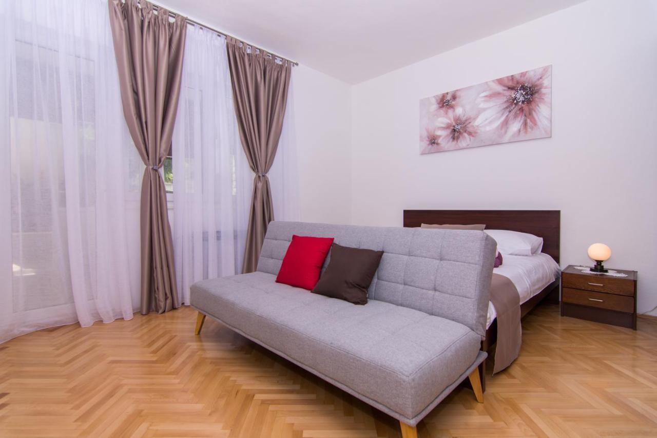 Apartmani Mlacic Donji Okrug  المظهر الخارجي الصورة